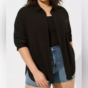 Torrid Women’s Drop Shoulder Black Button-Front Shirt, Size 4X